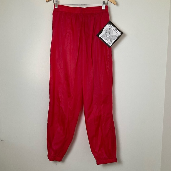NWT | VINTAGE 80s | Duffel Sportswear Tracksuit | Pocket Packables | Red | Large - Picture 5 of 13